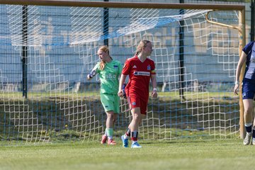 Bild 439 - wBJ Hamburger SV - Hertha BSC : Ergebnis: 5:2